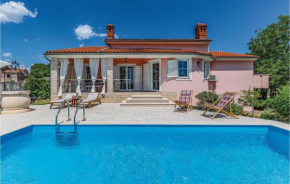 Amazing Home In Marcana With Wifi